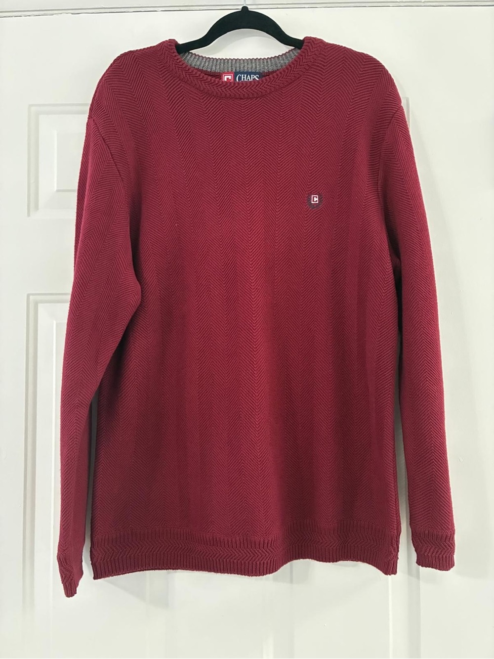 Chaps Men's Crewneck Sweater in Burgundy